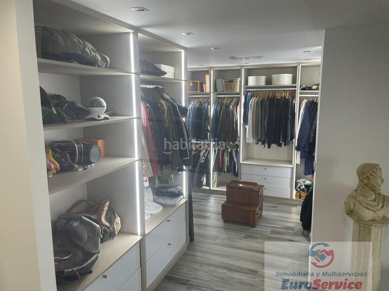 Foto 0a5fa7d9-13b1-4c43-8a4e-56642c839095. Chalet with heating parking in Sierra Perenchiza-Cumbres de Calicanto-Sto Domingo Chiva