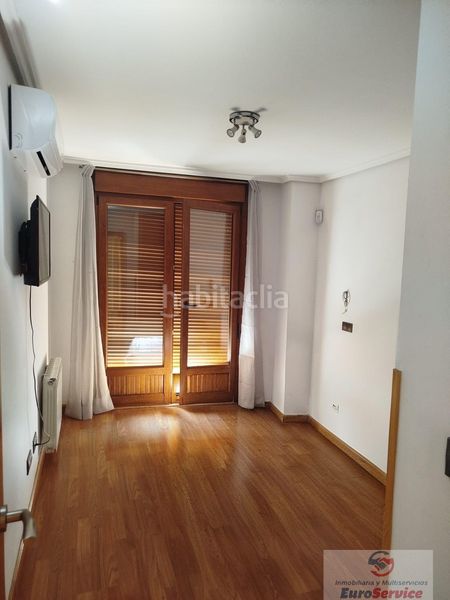 Foto 6487b9c2-e62d-4fd3-830f-e1fdd9b9ad50. Pis amb aparcament a Yeles
