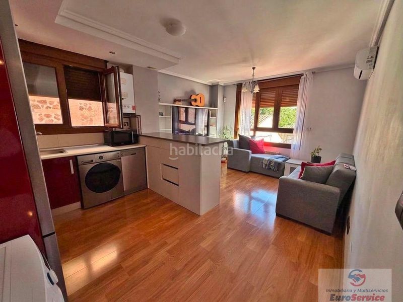 Foto 999accb7-ae18-4f57-8b6d-fa7d7a139081. Piso  en Yeles