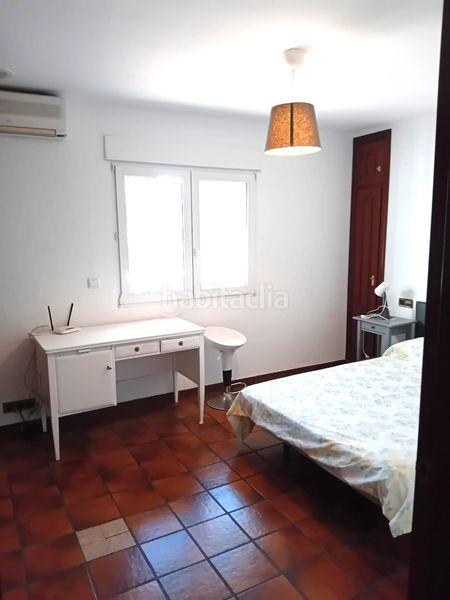 Foto f488671e-daf6-4389-bfd9-d2f9794f5584. Xalet amb xemeneia calefacció aparcament piscina a Dénia