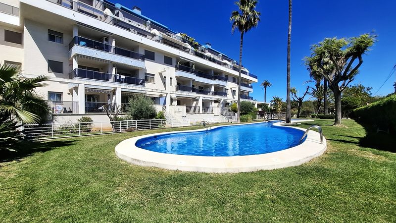 Foto 1b2b7892-1698-4be1-ae13-9f8d17d6fcbb. Àtic amb calefacció aparcament piscina a Les Bassetes - El Marjal Dénia
