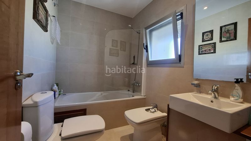 Foto 52357fa1-991f-4f39-8a82-ceb3a07d74b4. Àtic amb calefacció aparcament piscina a Les Bassetes - El Marjal Dénia