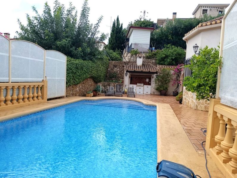 Foto 68b86706-8a26-4c98-9db6-e9b36c1d1411. Xalet amb calefacció aparcament piscina a La Pedrera-Vessanes Dénia