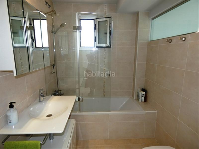 Foto 45f0b4b0-846a-4b12-a83d-043957956550. Casa adossada a carrer dafne 3 a Las Rotas / Les Rotes Dénia