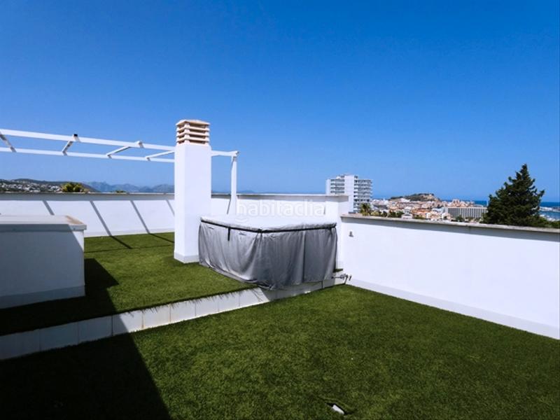 Foto 7131a316-378b-48c8-b4fa-417f1a5872c2. Casa adossada a carrer dafne 3 a Las Rotas / Les Rotes Dénia