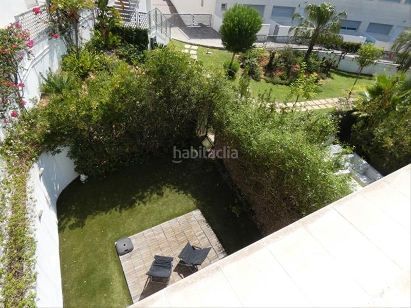 Foto 795cdc2d-5faa-4f94-bdd6-273e20468e03. Casa adossada a carrer dafne 3 a Las Rotas / Les Rotes Dénia