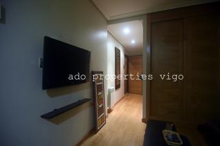 Lloguer Estudi a Rúa de venezuela 51. Estudio con garaje el corte ingles vigo
