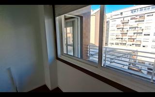 Rent Flat in Rúa de garcía barbón 133. 3 habitaciones y 2 plazas de garaje