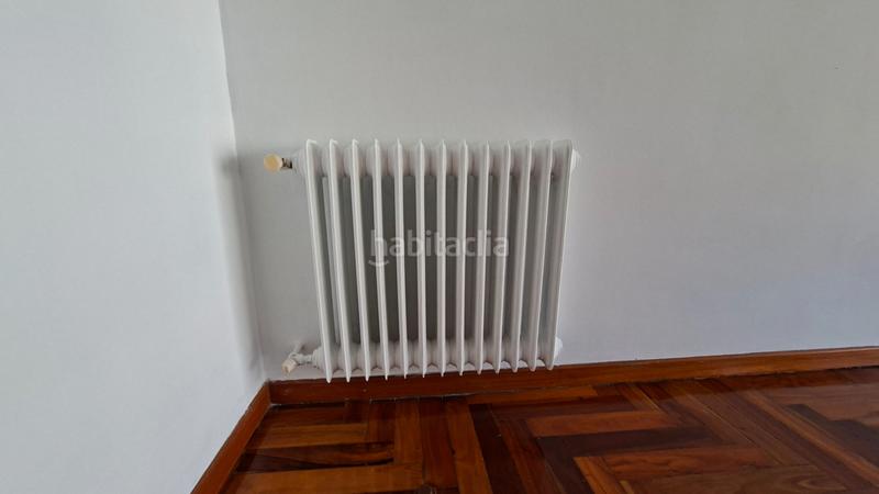 Foto a59497a2-8c2a-46b6-8389-4acc9dc889a0. Affitto appartamento in rúa de garcía barbón 133 in Vigo