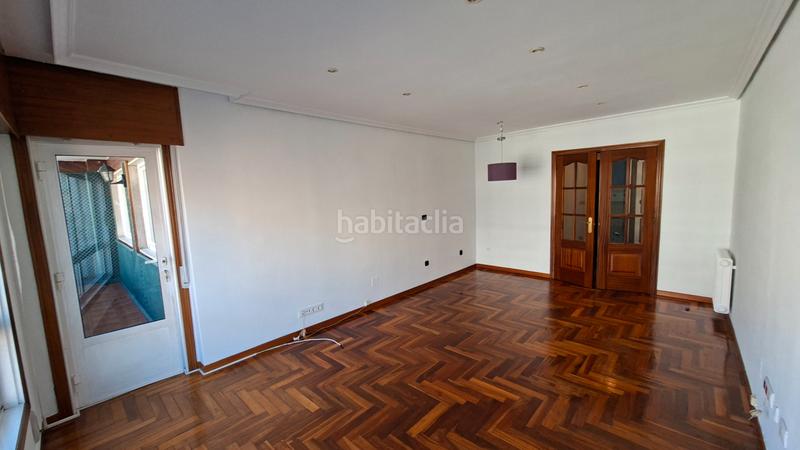 Foto d2b082bb-4632-4717-a317-38698a682739. Affitto appartamento in rúa de garcía barbón 133 in Vigo