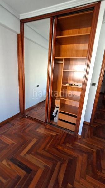 Foto f12fdad6-018e-42e6-8fb5-cdc69ff16a9a. Affitto appartamento in rúa de garcía barbón 133 in Vigo