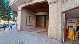 Lloguer Pis  Rúa travesía de vigo 46. Vivienda de 3 dormitorios con altas calidades cerca de vialia