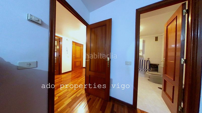 Foto 1accb15b-8b34-4e95-ac7d-8e13e8ceaff6. Pis amb calefacció aparcament a Plaza de la industria Vigo