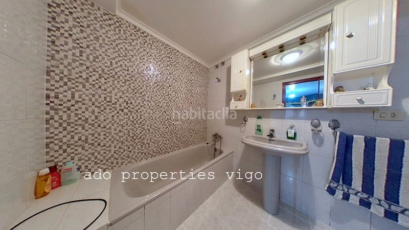 Foto 78c77a5f-e4bc-4023-882a-8300c25bd05b. Pis amb calefacció aparcament a Plaza de la industria Vigo