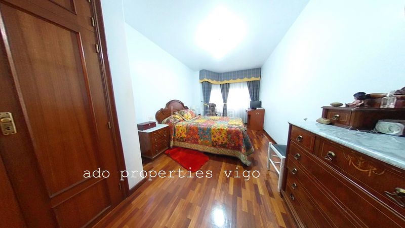 Foto 8d9c7529-34a7-4174-a67f-8f6a02e74798. Pis amb calefacció aparcament a Plaza de la industria Vigo