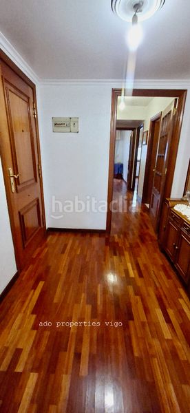 Foto aab48897-f9d8-4d7f-9cdc-332d2405ac9f. Pis amb calefacció aparcament a Plaza de la industria Vigo