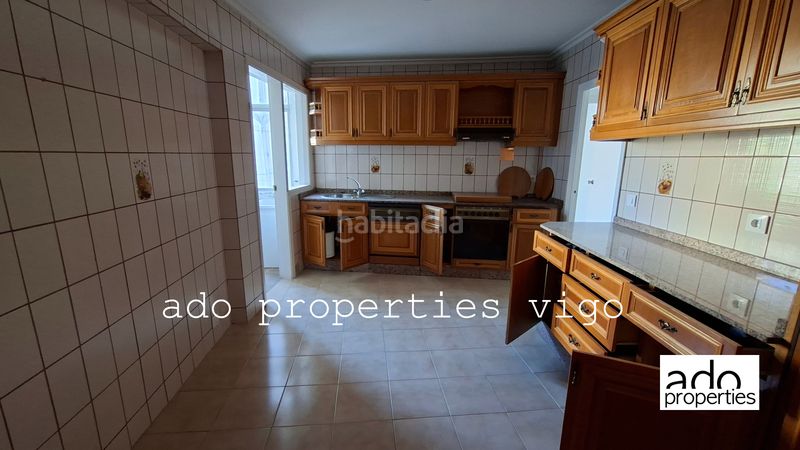 Foto 03d6c14d-a855-46c9-862e-2af68f7c0fb8. Pis a travesía de Vigo - san xoán Vigo