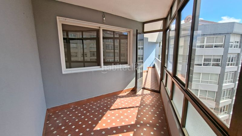 Foto 2950dfb1-14fb-4e3d-829f-bb5d73fc9680. Piso  alto en edificio reformado. en travesía de Vigo - san xoán Vigo