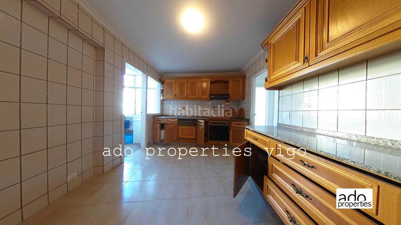 Foto 63f2f94b-0f88-4057-adcb-b8d68b4b94b5. Pis a travesía de Vigo - san xoán Vigo