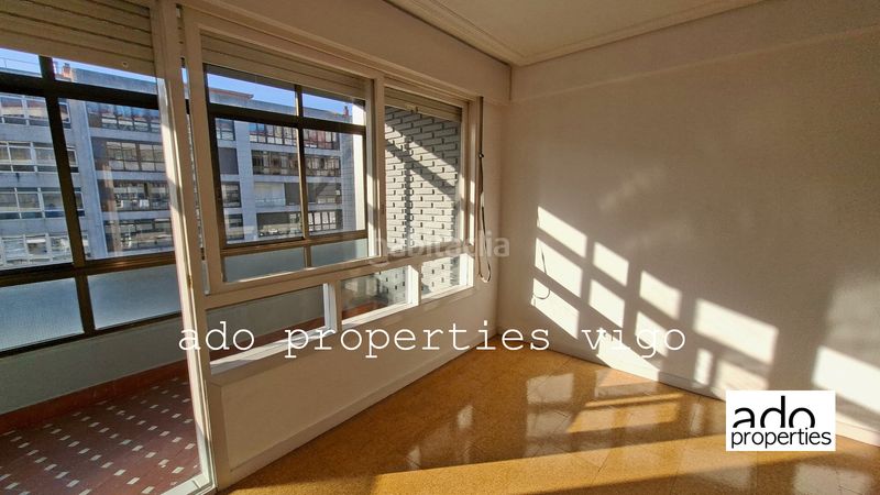 Foto 8cde750a-ac12-4463-9c39-d61b085b092b. Pis a travesía de Vigo - san xoán Vigo