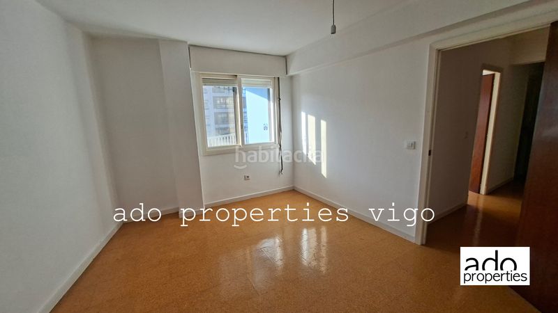 Foto 97dcd101-180c-460a-8ff8-3c186446626b. Pis a travesía de Vigo - san xoán Vigo