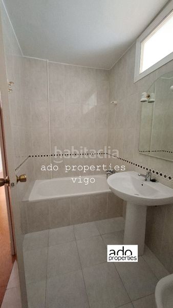 Foto d9dccd64-c5bf-4be8-86cb-65258a3ebfb8. Pis a travesía de Vigo - san xoán Vigo