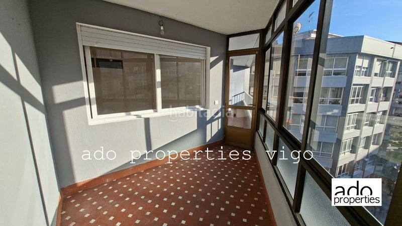 Foto e0158a45-3044-4378-bee8-4e7ea1725132. Pis a travesía de Vigo - san xoán Vigo