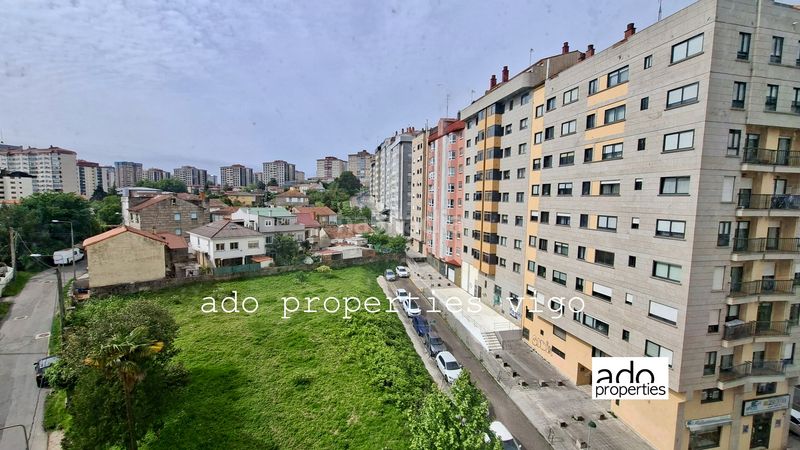 Foto 9ec362fa-aa3a-4c9f-87c0-258361c5036c. Pis a avenida da florida 149 a As Travesas - Balaidos Vigo