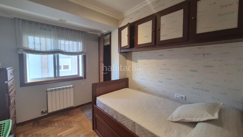 Foto 59d90e54-5f05-43f5-92b4-14b67f8fee42. Rent flat in avenida de castrelos 14 in As Travesas - Balaidos Vigo