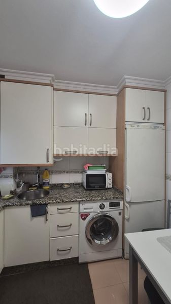Foto 5f3c87ab-a64c-4cf7-bb40-1a56fd65225f. Rent flat in avenida de castrelos 14 in As Travesas - Balaidos Vigo