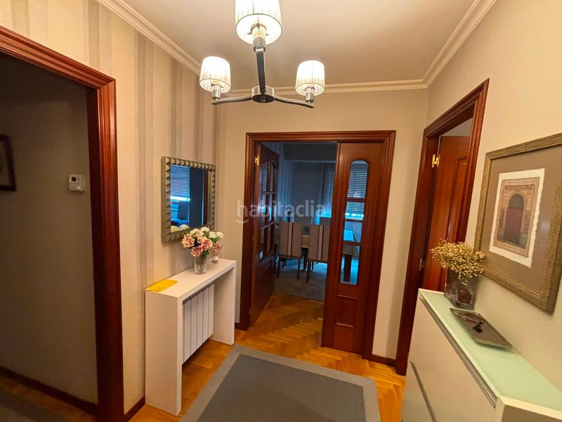 Foto 8072f284-77ea-43aa-995c-a47de7767839. Rent flat in avenida de castrelos 14 in As Travesas - Balaidos Vigo