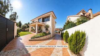 Casa  Estrada josé rivas-coruxo. Chalet independiente con vistas a la ría de vigo, a 5 minutos de