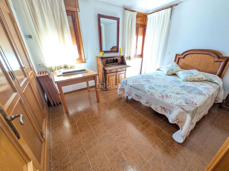 Foto 6dfdf966-ffdd-4351-9fc8-2d6f27b2ecb8. Rent chalet with fireplace parking in Santiago de La Ribera San Javier