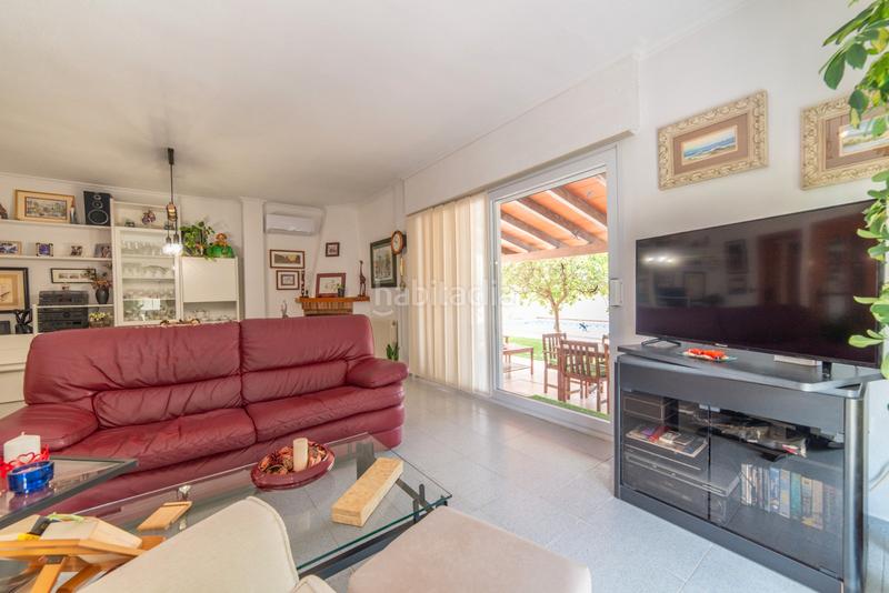 Foto 6ed8ccce-6e9e-42d4-a984-9d9b8f3a3b84. Chalet  independiente en Santiago de La Ribera en San Javier