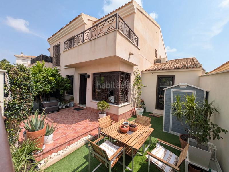 Foto 60a4bc4b-2157-4077-af0d-6ac0a534187e. Casa pareada chalet pareado en San Cayetano en San Cayetano Torre - Pacheco