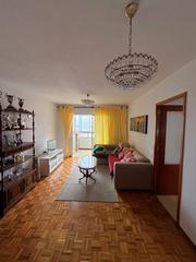 Pis  Avenida parque central. Piso super cntrico, muy luminoso con habitaciones todas exterio