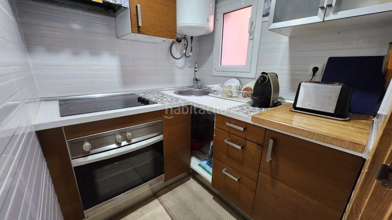 Foto 139886de-2887-4653-b59c-f1771e160e8f. Pis a Roquetes Barcelona