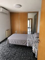 Pis a Centre. ?? piso exterior con balcón y cocina reformada en santa coloma d