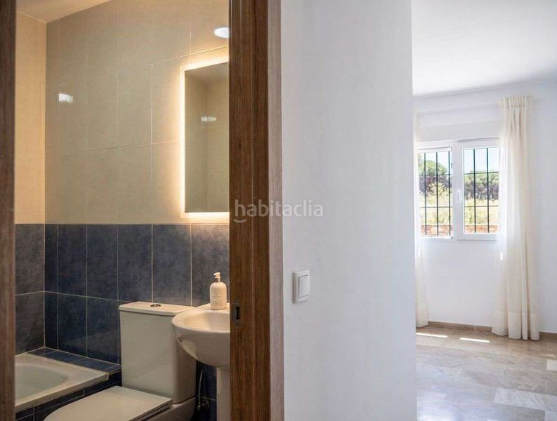 Foto 1475031c-d2bb-4a85-b576-eb7a94f8ef34. Planta baixa amb piscina a Ronquillo (El)