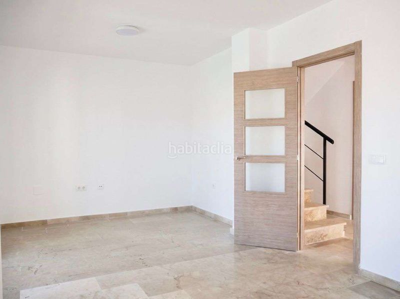 Foto b822a160-9721-4723-9890-25eb17ab74a2. Planta baixa amb piscina a Ronquillo (El)