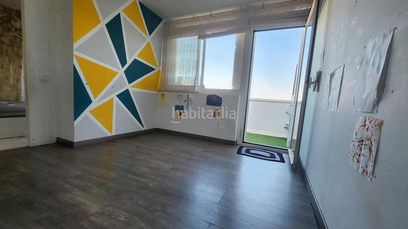 Foto dddca482-07c2-4ba8-99c2-e6ac90bfbe43. Àtic amb calefacció a Roquetes Barcelona