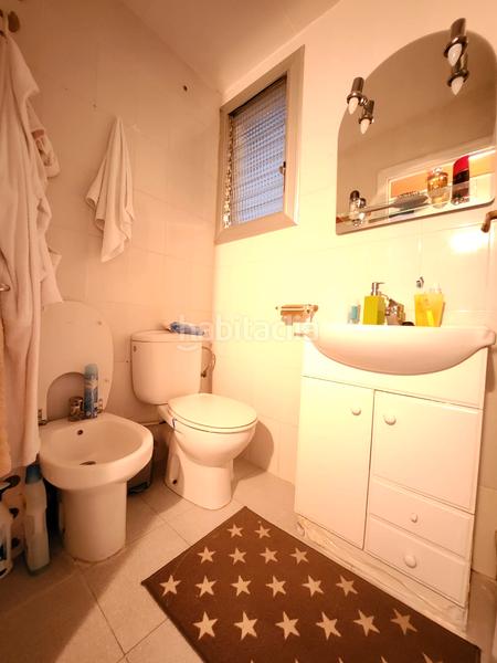 Foto 23cd4701-2f64-45f2-8eac-3e9fac5ef280. Piso en Roquetes Barcelona