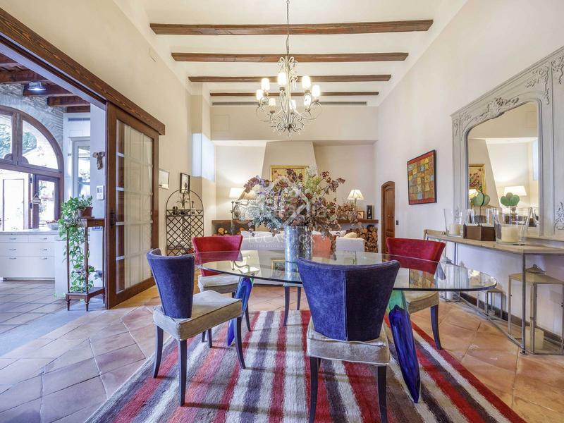 Foto 2896e59e-f574-4534-859d-3a9064d31ac0. Xalet amb calefacció piscina a Rocafort