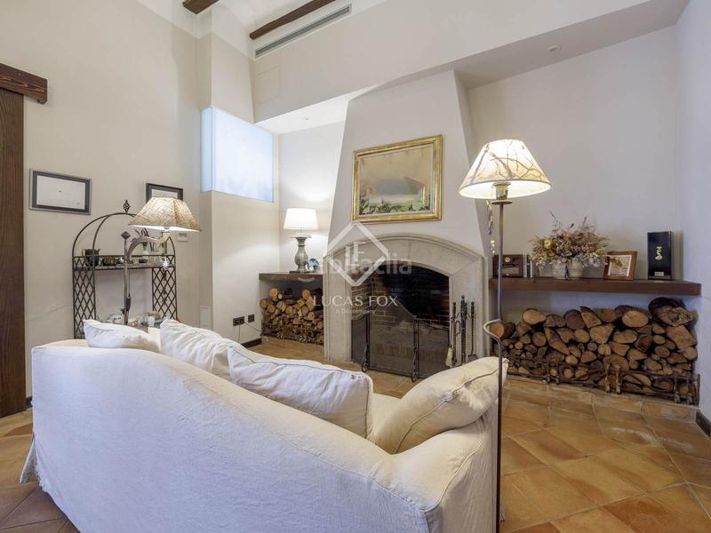 Foto 6a863cb6-8f0a-41c6-b9d5-fbdfc7331613. Xalet amb calefacció piscina a Rocafort