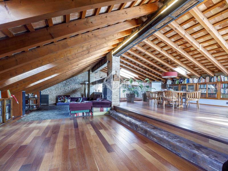 Foto 8aeaaa73-feb6-46e8-ba98-a4ac3b5b9e76. Xalet amb calefacció piscina a Rocafort