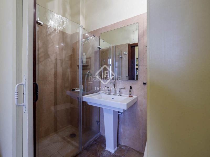 Foto 934c3b94-2c38-4339-87b5-c545b1e3b17c. Xalet amb calefacció piscina a Rocafort