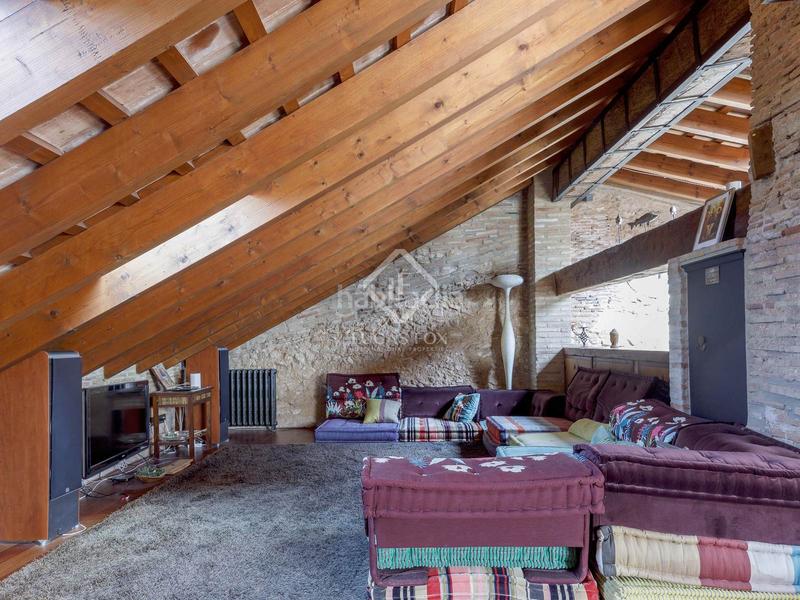 Foto ad3815bb-e9eb-4c5a-a511-76dda61958a7. Xalet amb calefacció piscina a Rocafort