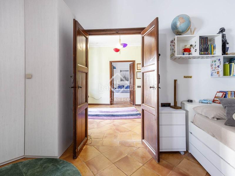 Foto d77edb70-9940-438e-83dc-8d3c8c6c8810. Xalet amb calefacció piscina a Rocafort