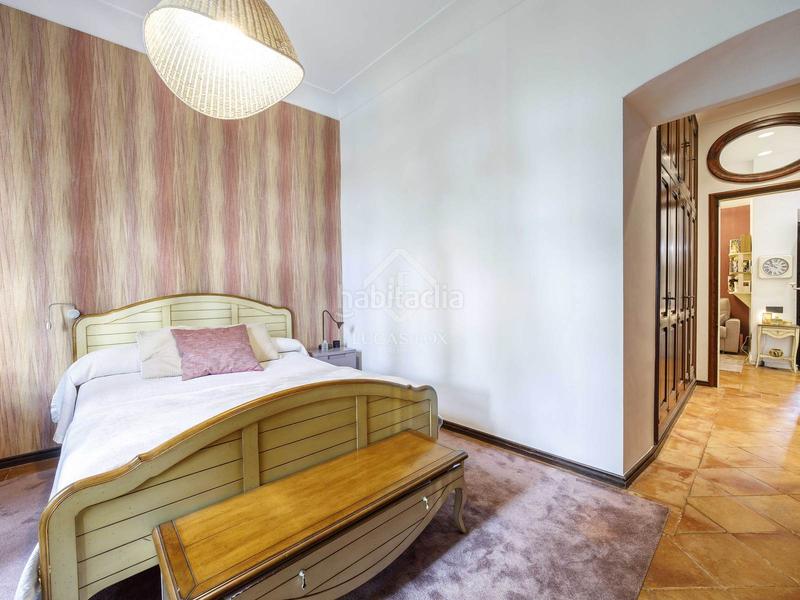 Foto f90c1602-c551-4cc2-bb7c-e64a3aa9f2c4. Xalet amb calefacció piscina a Rocafort