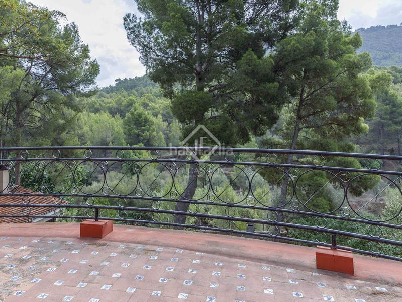Foto 3c203b20-59a6-46bb-9801-1f806fb48e42. Chalet con riscaldamento parcheggio piscina in Monteamor-La Carrasca-El Peucal Náquera